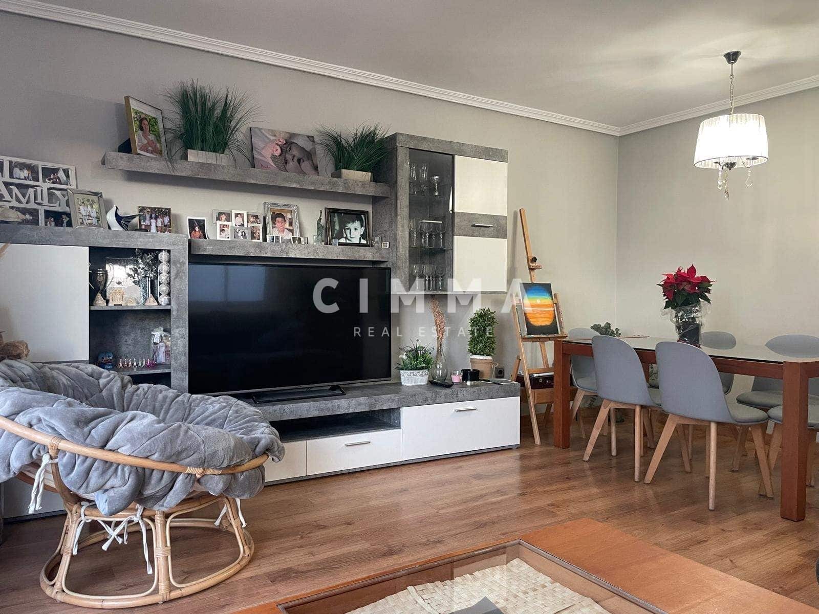 4 quarto Penthouse para venda em Benidorm com piscina - 310 000 € (Ref: 8663158)