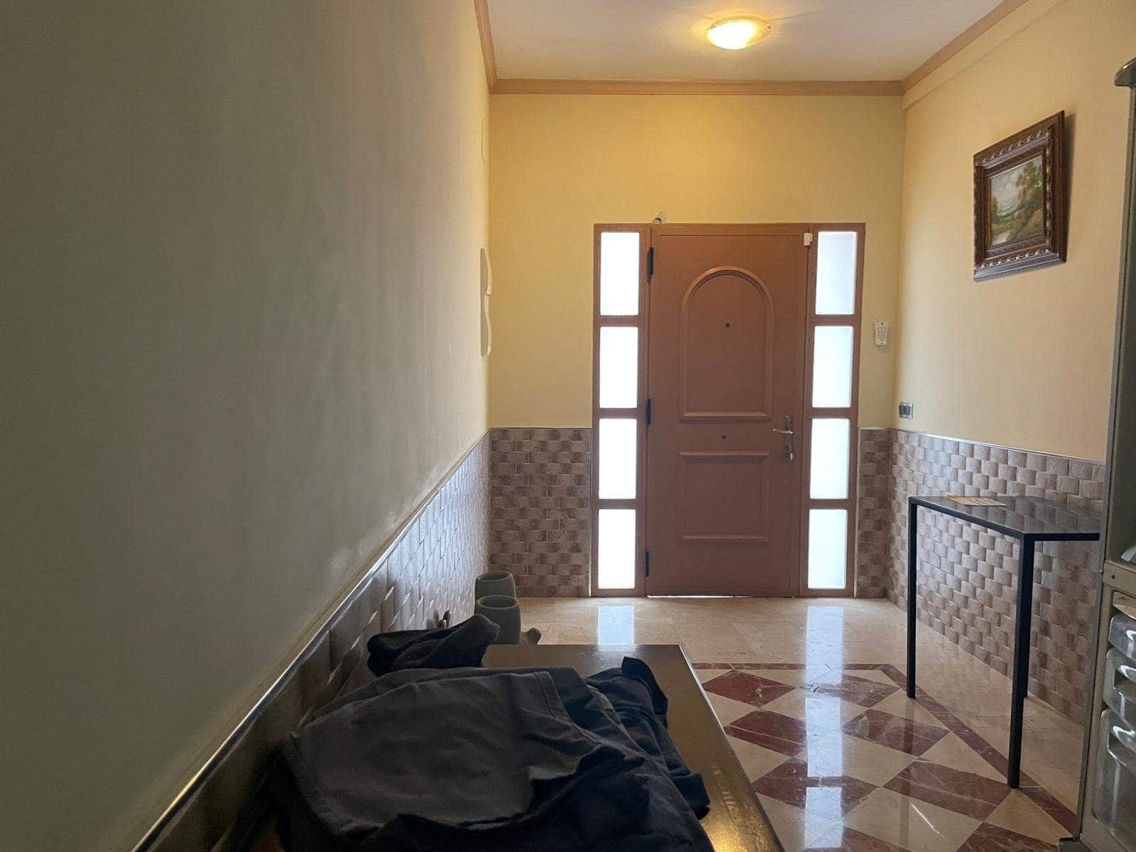 4 sovrum Radhus till salu i La Nucia - 307 000 € (Ref: 8670668)