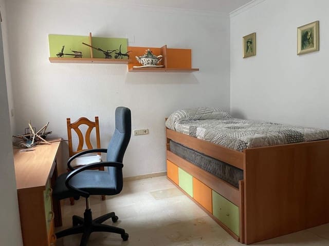 4 soveværelse Rækkehus til salg i La Nucia Pueblo  , La Nucia - € 307.000 (Ref: 8670668)