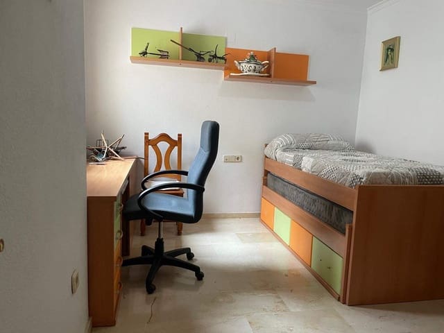 4 soveværelse Rækkehus til salg i La Nucia Pueblo  , La Nucia - € 307.000 (Ref: 8670668)