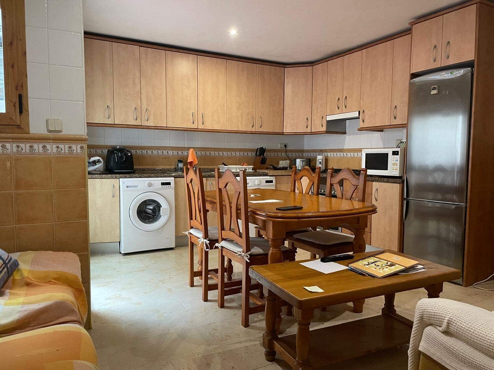 4 sovrum Radhus till salu i La Nucia - 307 000 € (Ref: 8670668)