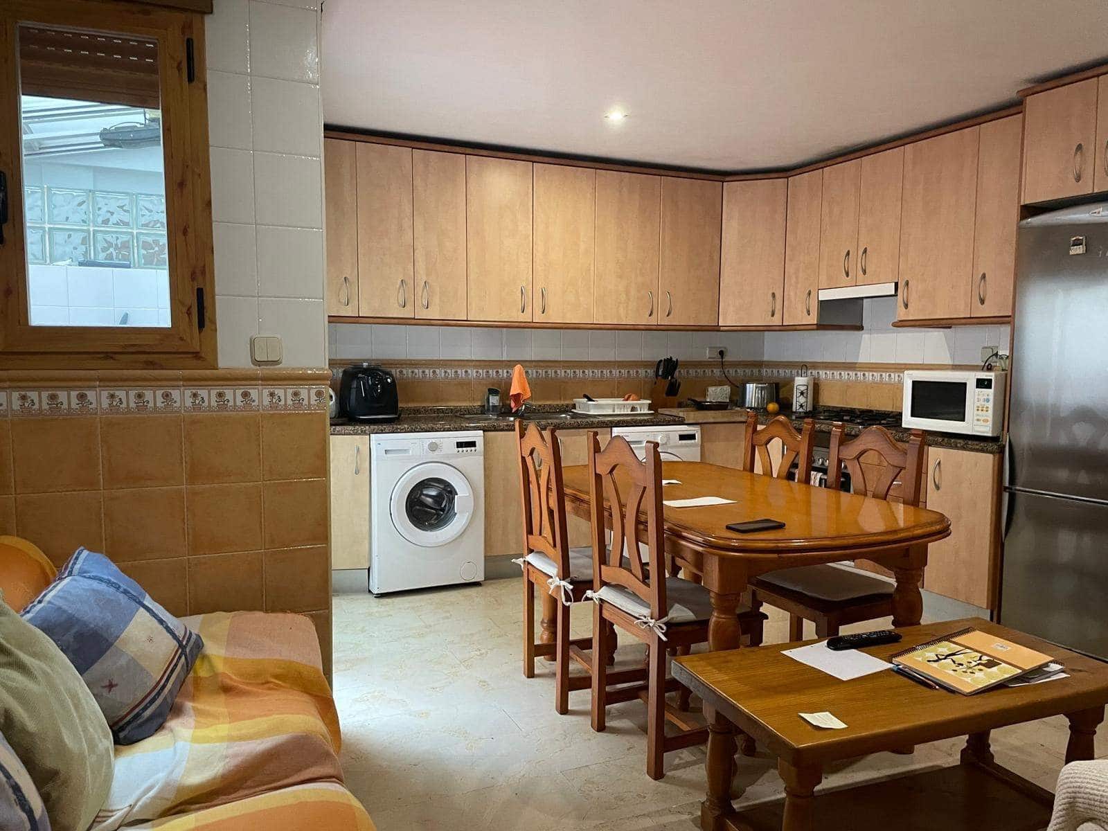 4 sovrum Radhus till salu i La Nucia - 307 000 € (Ref: 8670668)