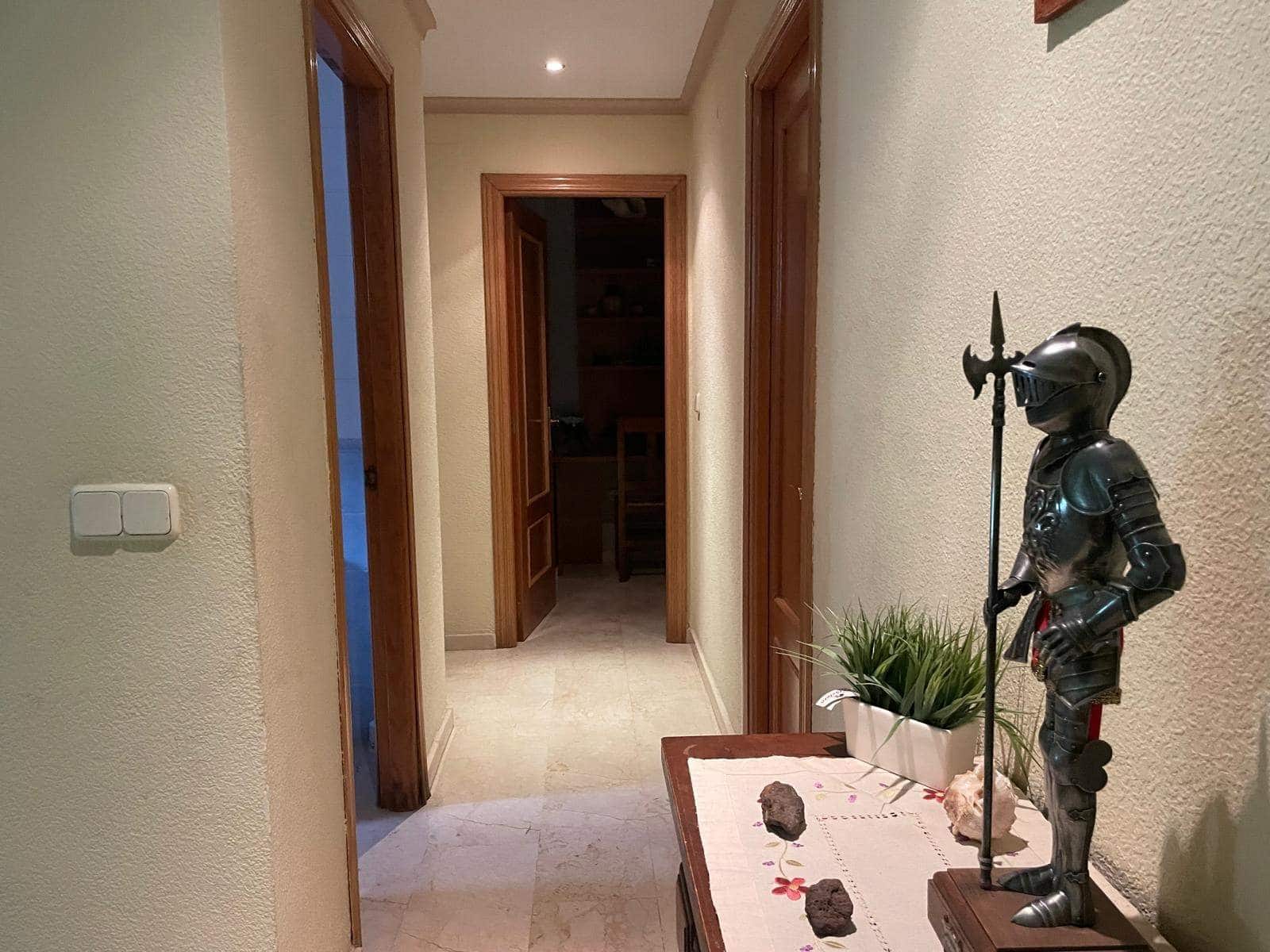 4 sovrum Radhus till salu i La Nucia - 307 000 € (Ref: 8670668)