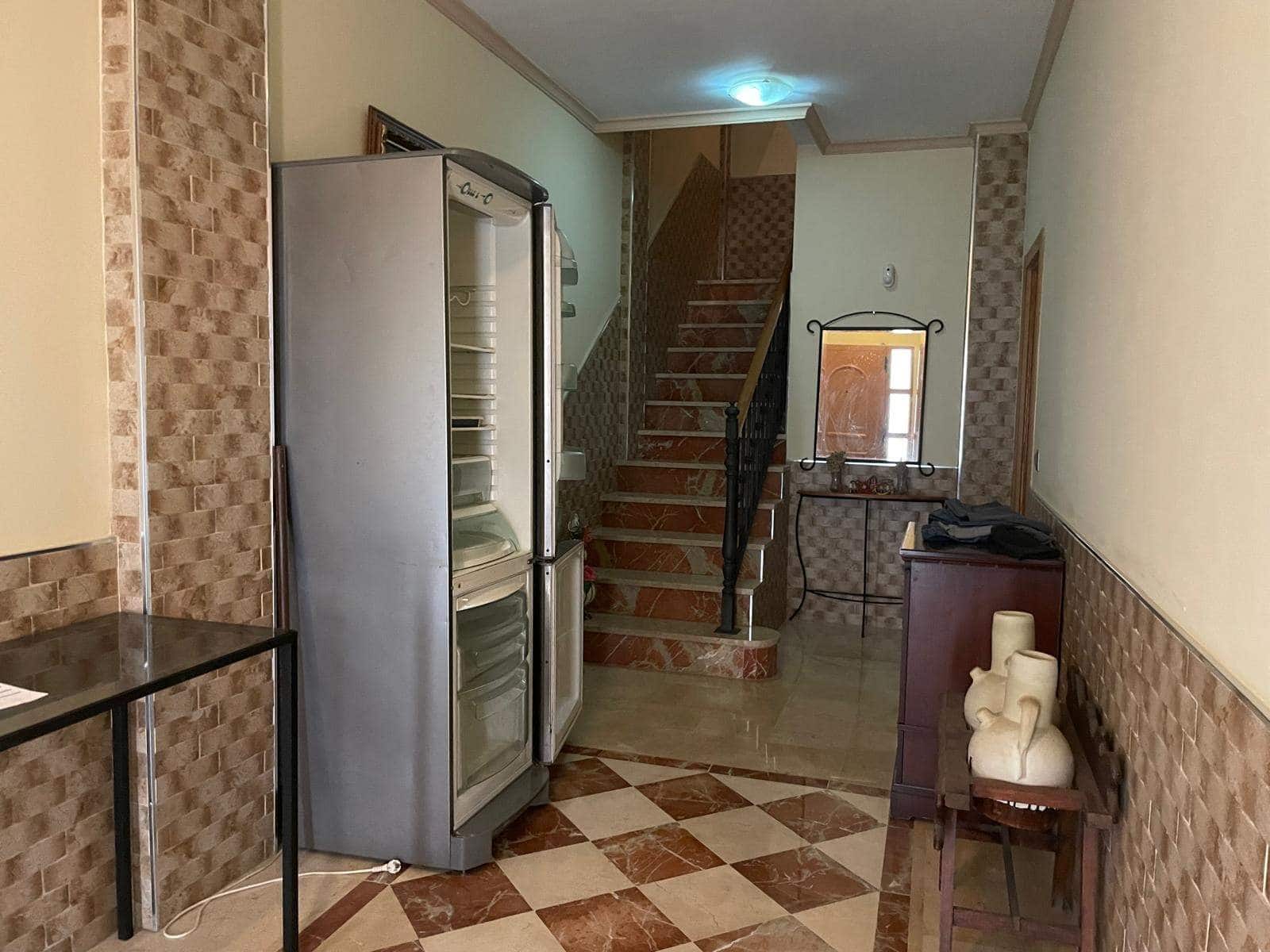 4 sovrum Radhus till salu i La Nucia - 307 000 € (Ref: 8670668)