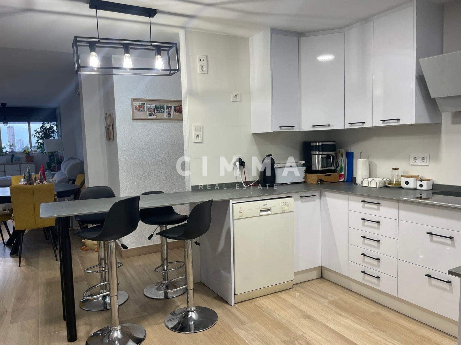3 bedroom Flat for sale in Benidorm - € 285,000 (Ref: 8750439)