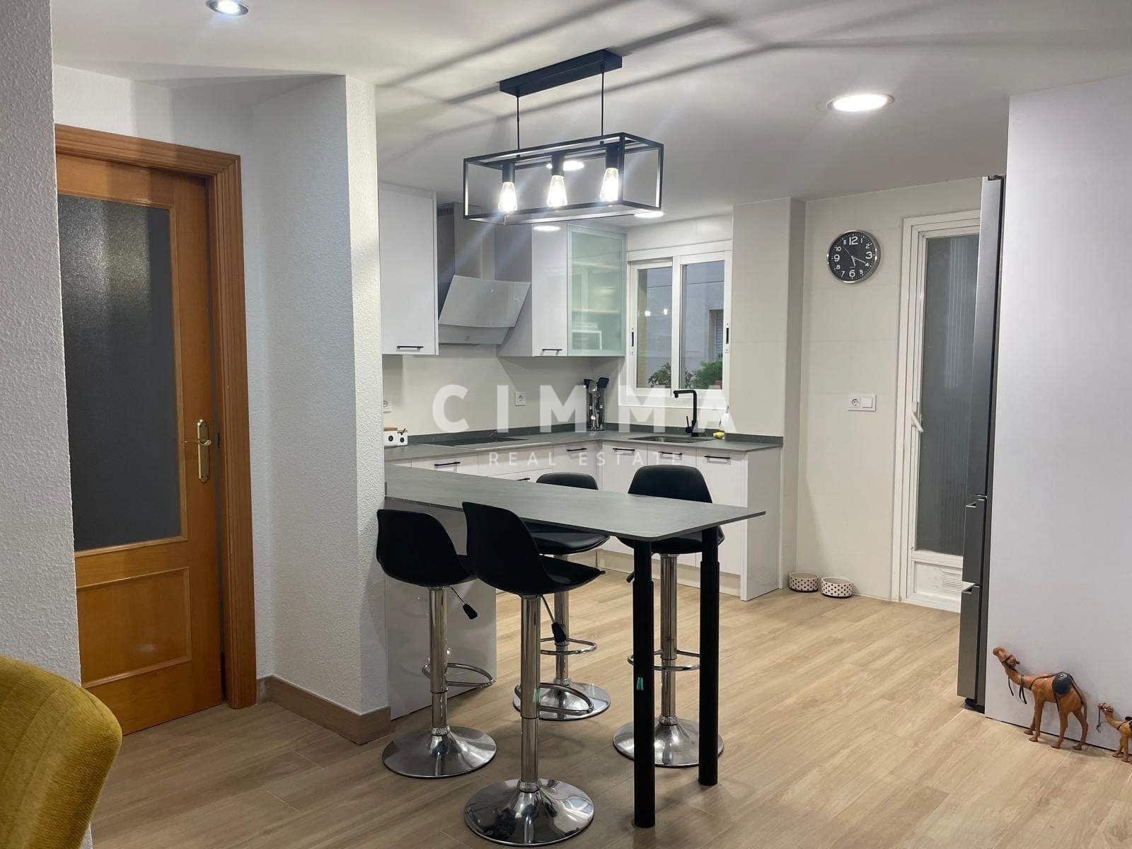 3 bedroom Flat for sale in Benidorm - € 285,000 (Ref: 8750439)