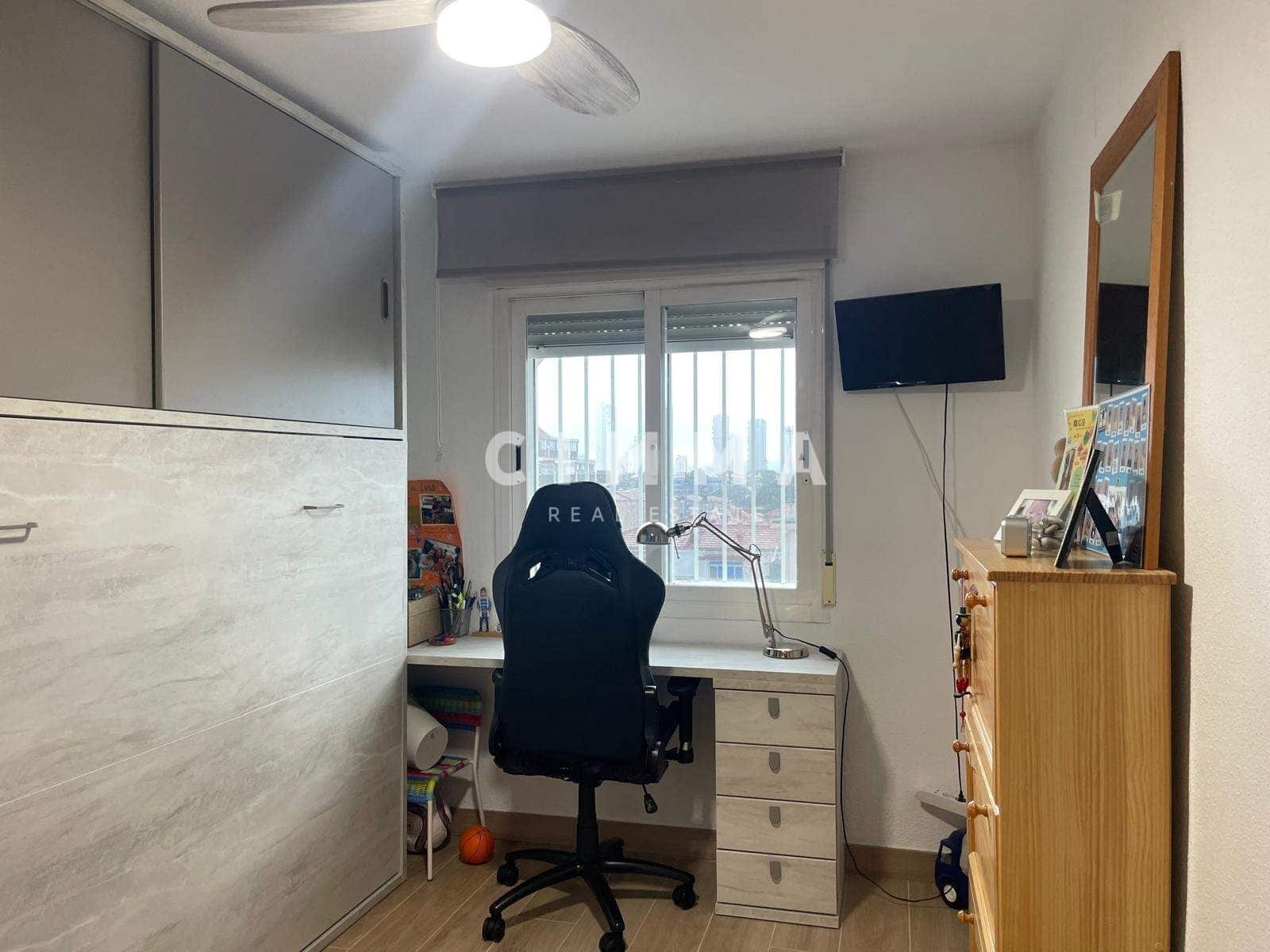 3 bedroom Flat for sale in Benidorm - € 285,000 (Ref: 8750439)