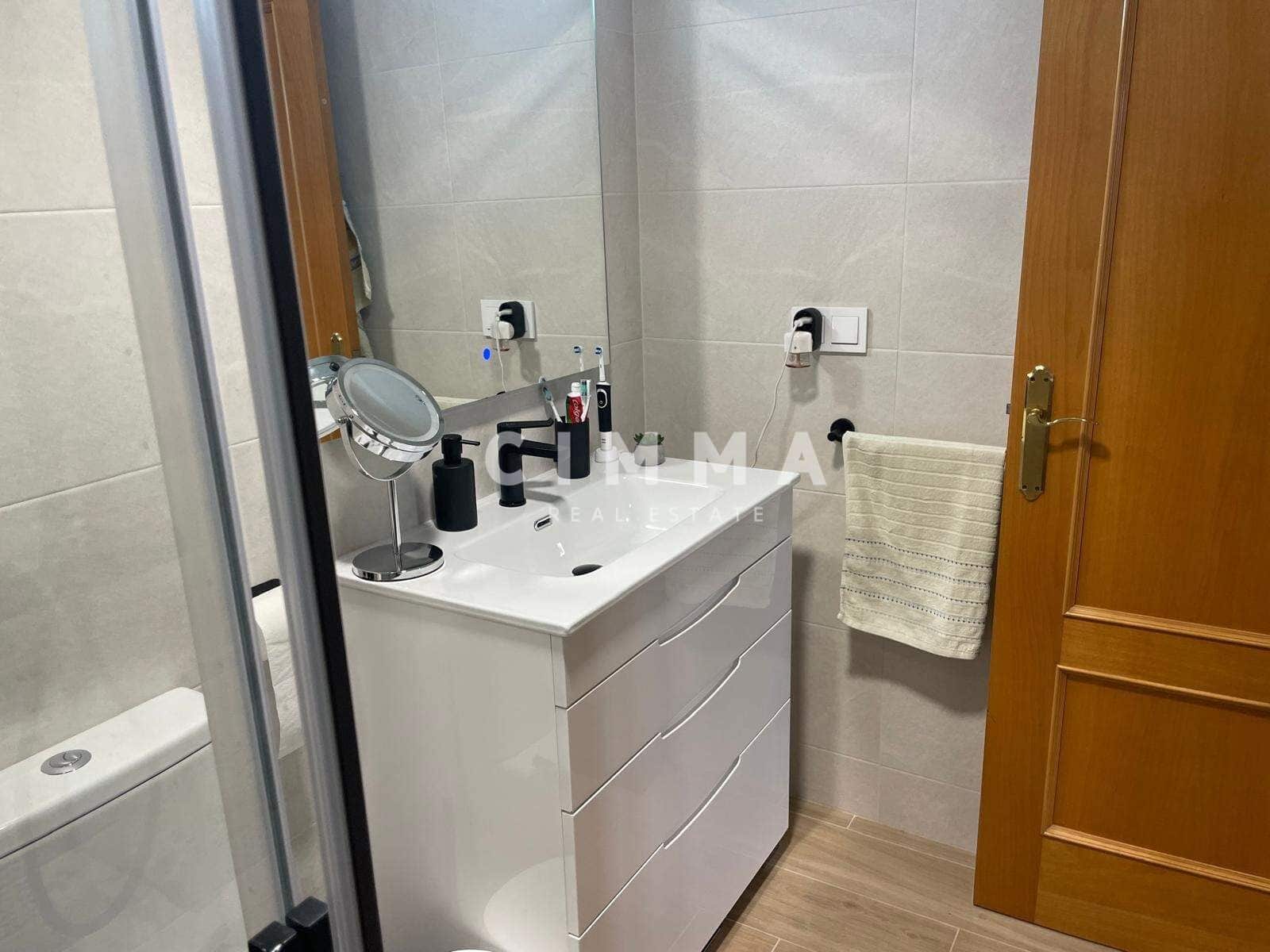 3 bedroom Flat for sale in Benidorm - € 285,000 (Ref: 8750439)