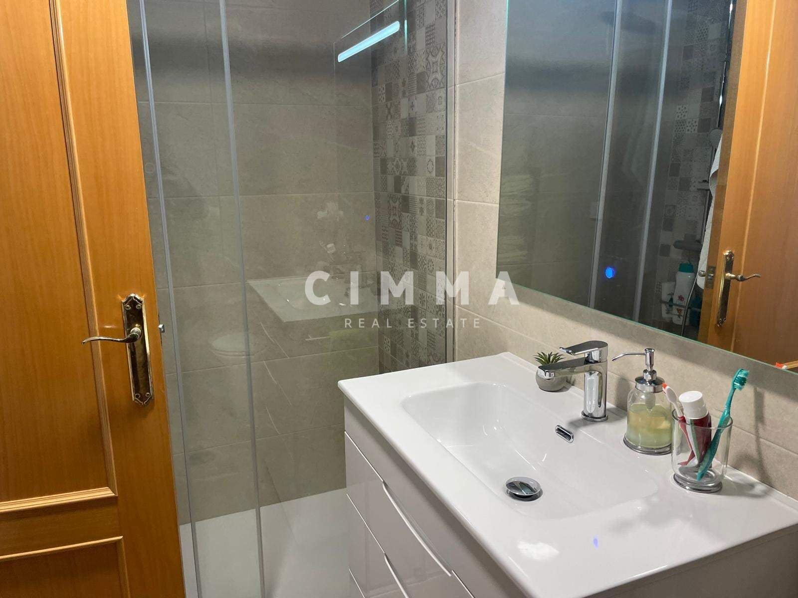 3 bedroom Flat for sale in Benidorm - € 285,000 (Ref: 8750439)