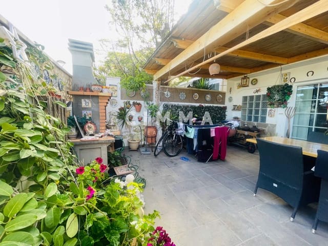 Adosado de 3 habitaciones en Coloma  , La Nucia en venta - 295.000 € (Ref: 8938828)