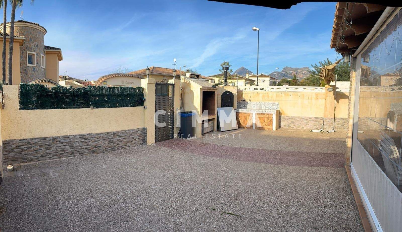 3 camera da letto Villetta a Schiera in vendita in La Nucia con piscina - 319.000 € (Rif: 8981256)