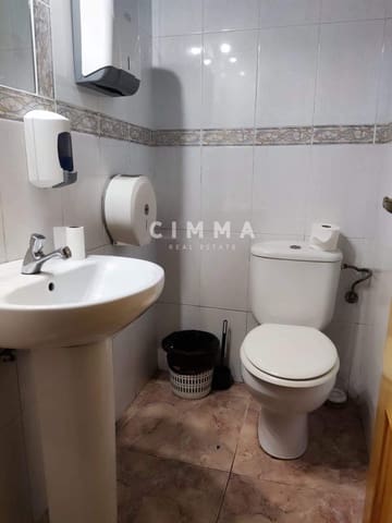 Commercial for sale in Centro Urbano, Benidorm - € 225,000 (Ref: 8996874)