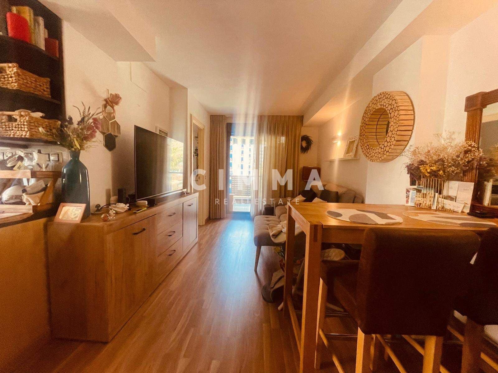 1 bedroom Flat for sale in La Villajoyosa / Vila Joiosa - € 187,000 (Ref: 9075256)