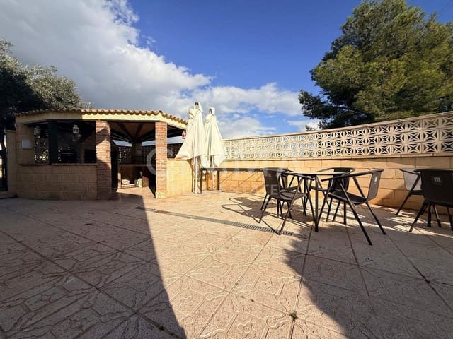 2 soveværelse Villa til salg i Polop med garage - € 250.000 (Ref: 9132565)