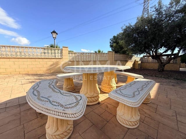 2 soveværelse Villa til salg i Polop med garage - € 250.000 (Ref: 9132565)