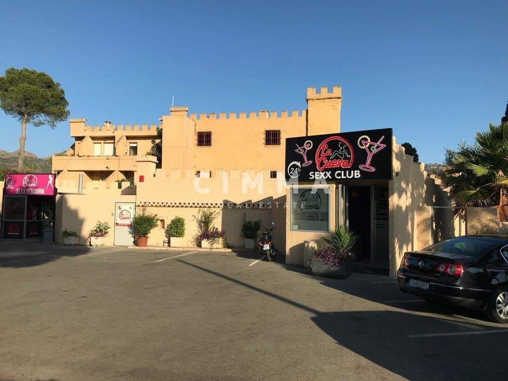 Hotell til salgs i Benidorm - € 1 800 000 (Ref: 9143895)