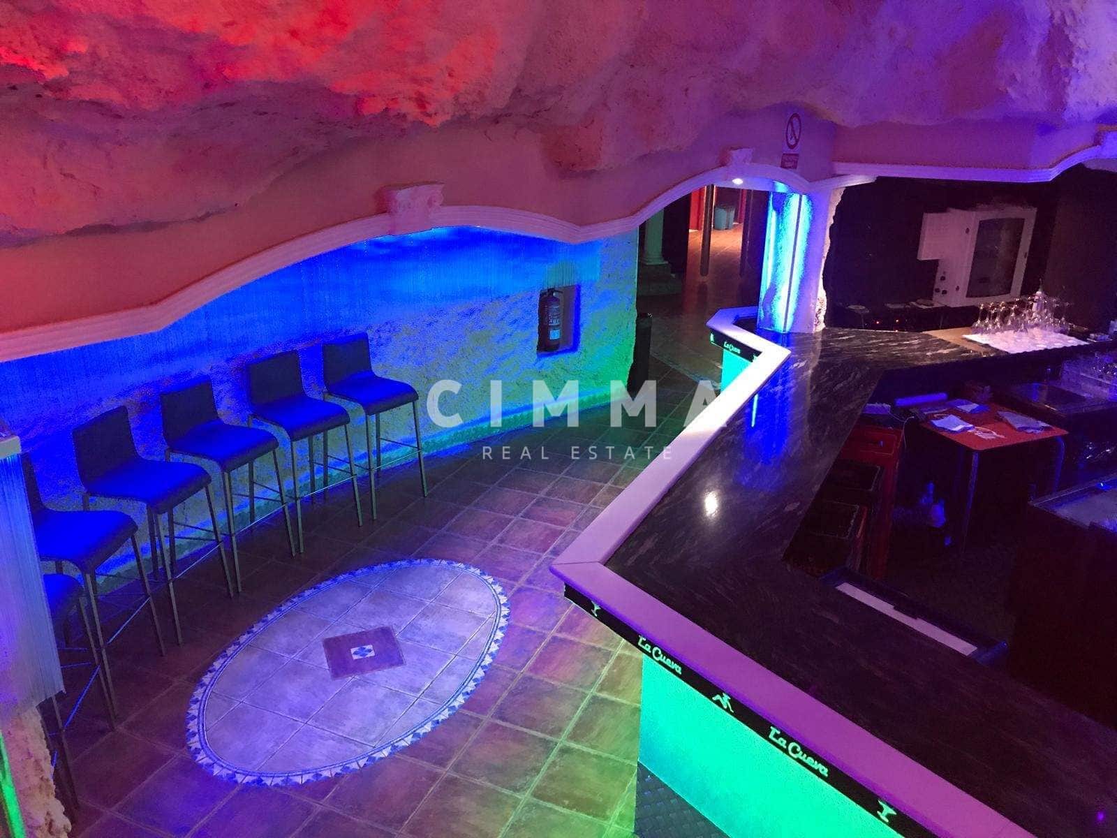 Hotell til salgs i Benidorm - € 1 800 000 (Ref: 9143895)