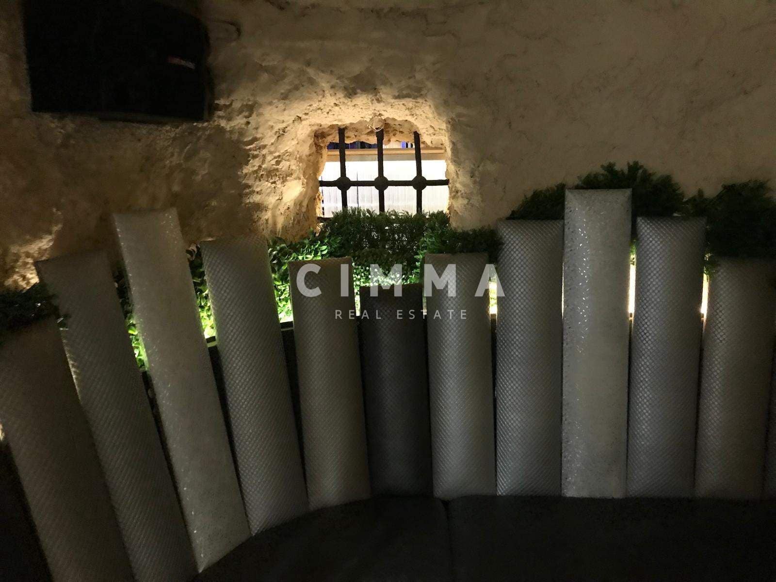 Hotell til salgs i Benidorm - € 1 800 000 (Ref: 9143895)