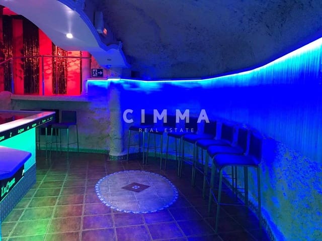 Hotel en Benidorm en venta - 1.800.000 € (Ref: 9143895)