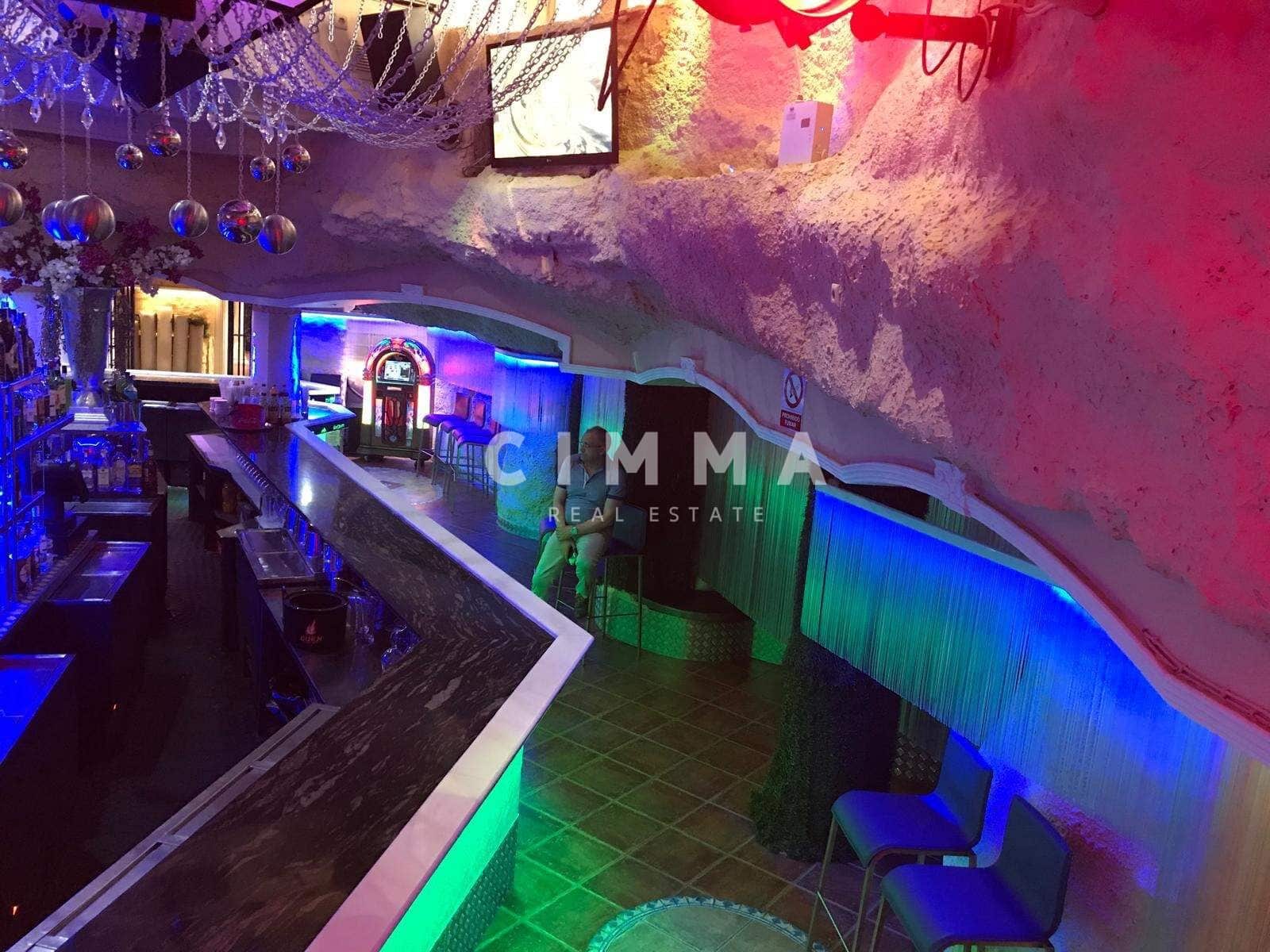 Hotell til salgs i Benidorm - € 1 800 000 (Ref: 9143895)