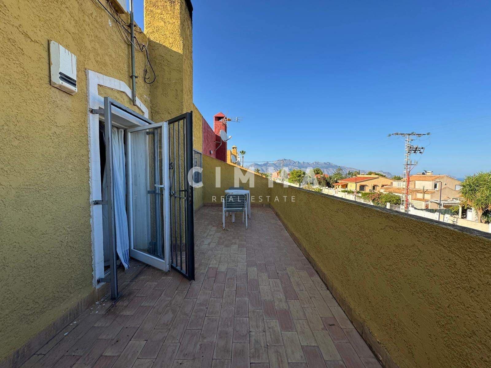 4 soveværelse Rækkehus til salg i La Nucia - € 325.000 (Ref: 9159634)