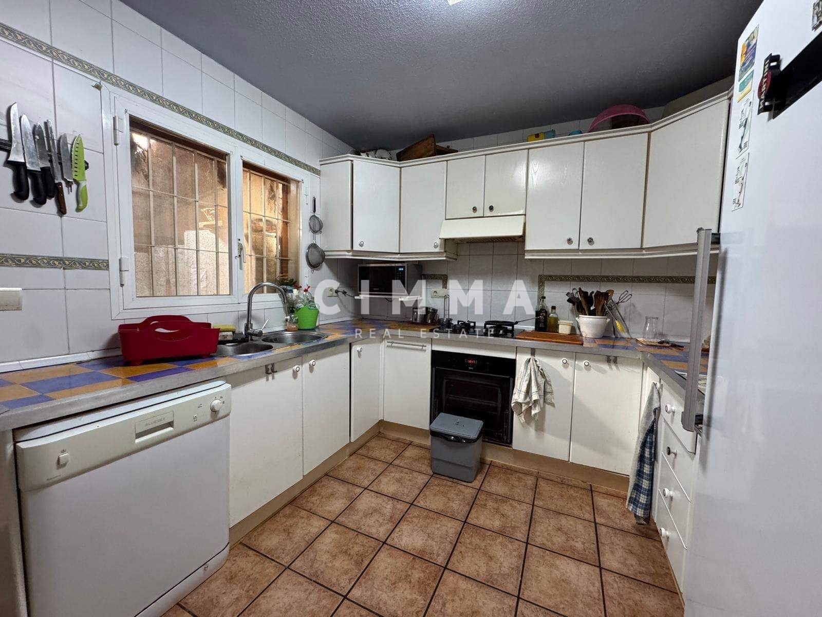 4 soveværelse Rækkehus til salg i La Nucia - € 325.000 (Ref: 9159634)