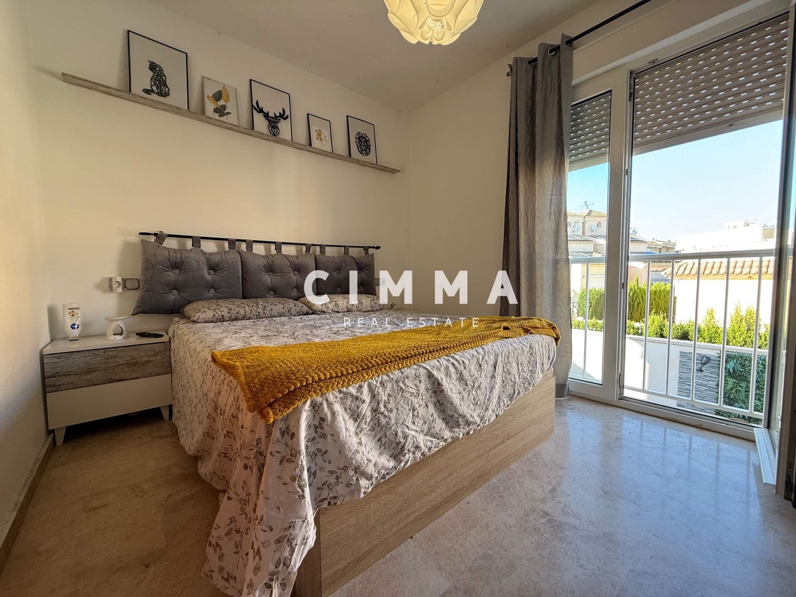 4 soveværelse Villa til salg i La Nucia med garage - € 360.000 (Ref: 9243224)