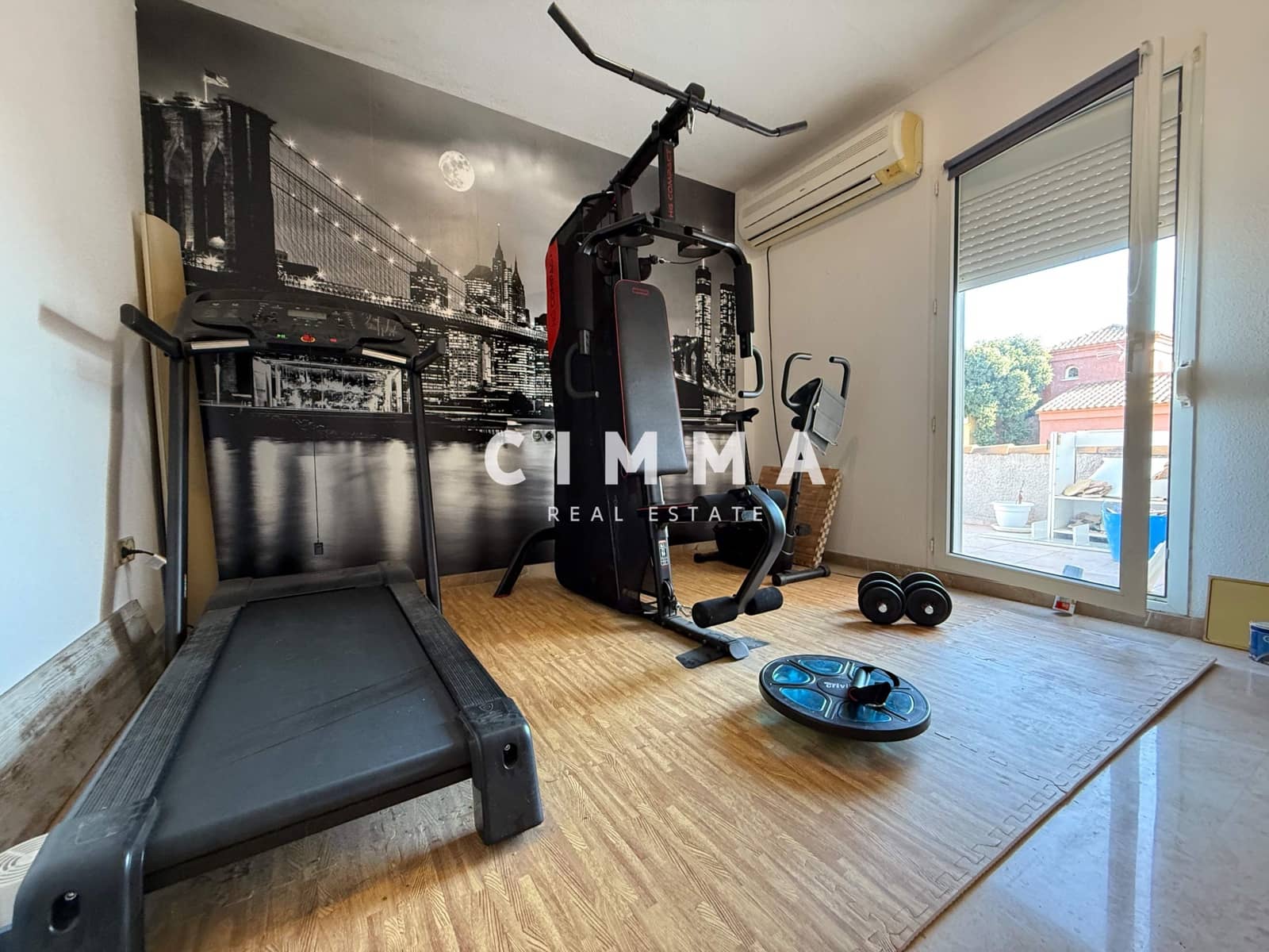 4 soveværelse Villa til salg i La Nucia med garage - € 360.000 (Ref: 9243224)