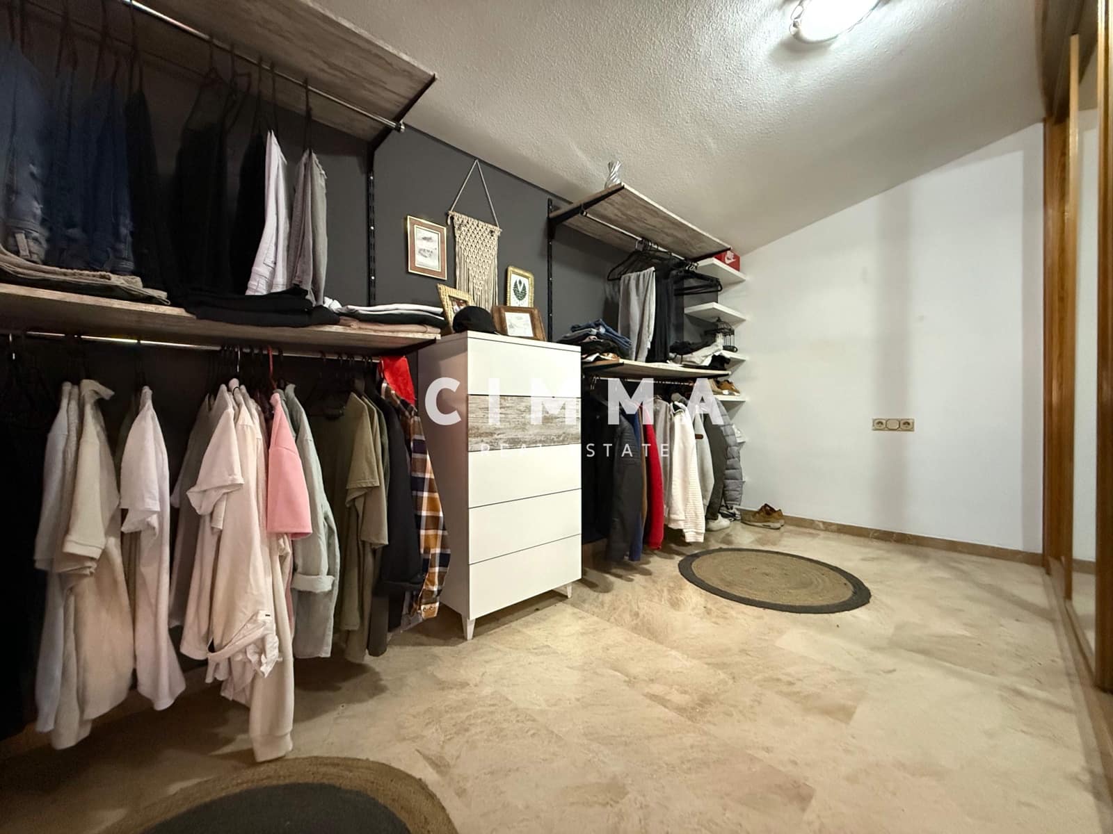 4 soveværelse Villa til salg i La Nucia med garage - € 360.000 (Ref: 9243224)