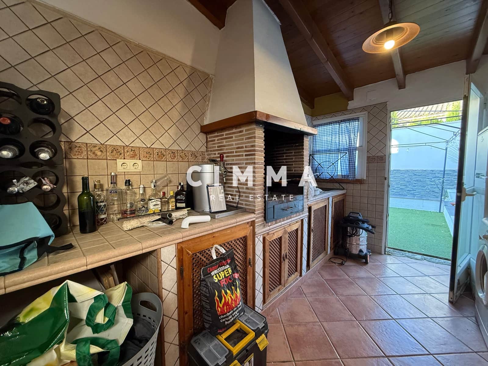 4 soveværelse Villa til salg i La Nucia med garage - € 360.000 (Ref: 9243224)