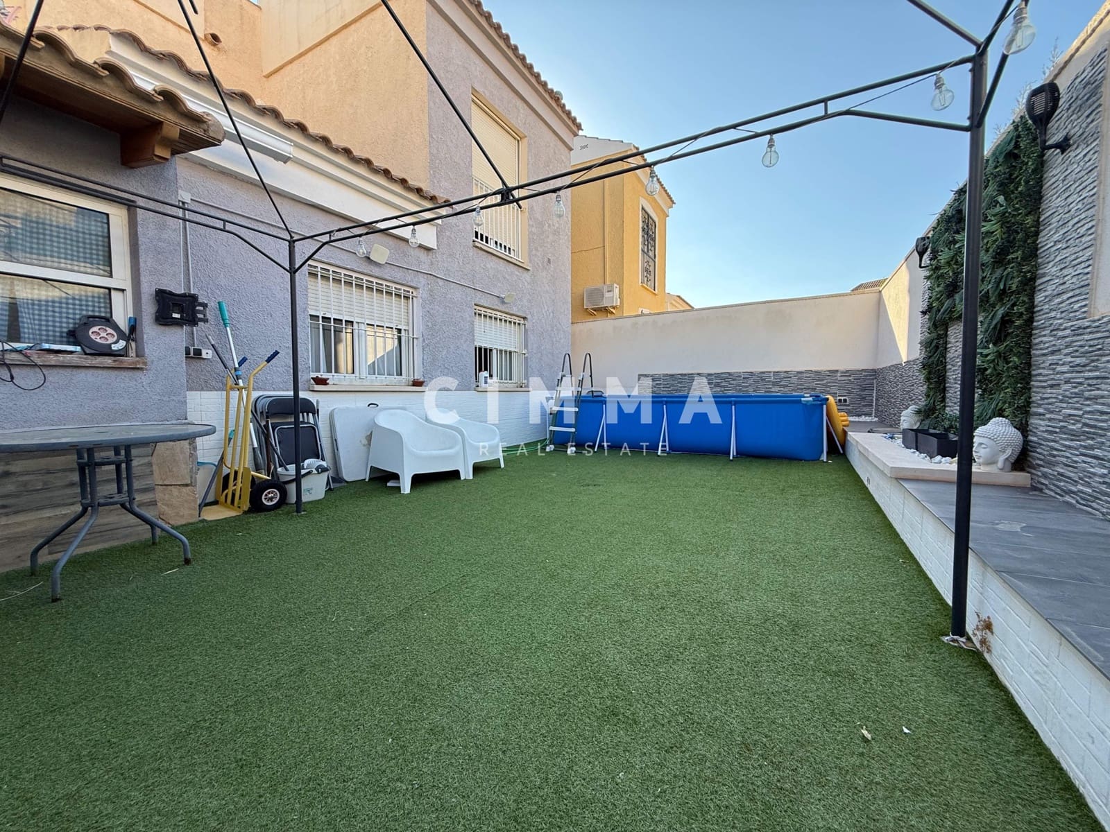 4 soveværelse Villa til salg i La Nucia med garage - € 360.000 (Ref: 9243224)