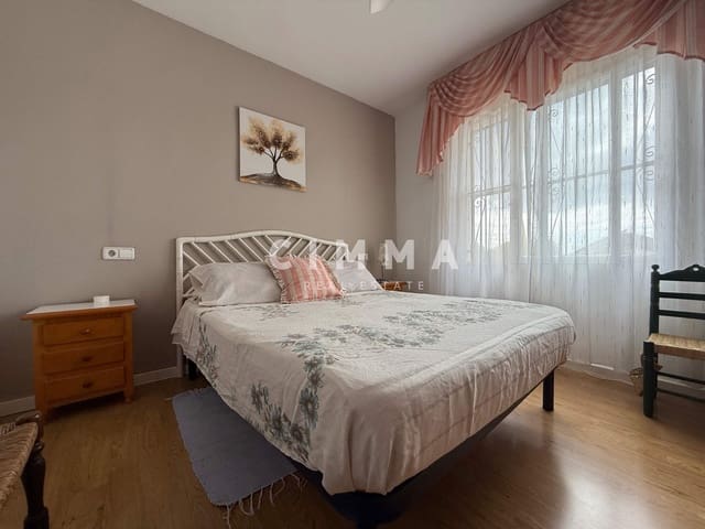 3 makuuhuone Huvila myytävänä paikassa Coloma  , La Nucia mukana 
autotalli - 445 000 € (Ref: 9272791)