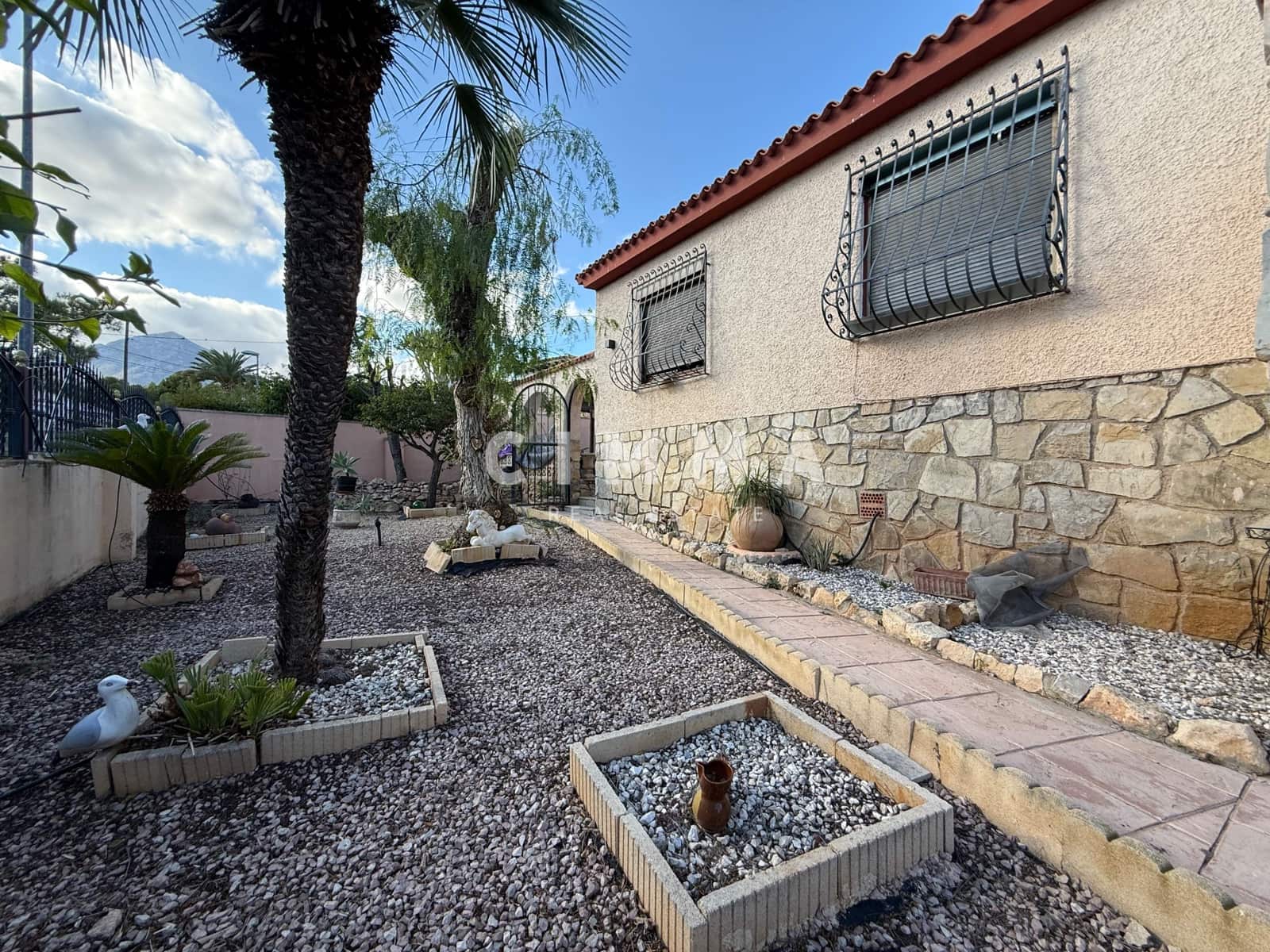 5 chambre Villa/Maison à vendre à La Nucia avec garage - 800 000 € (Ref: 9294470)