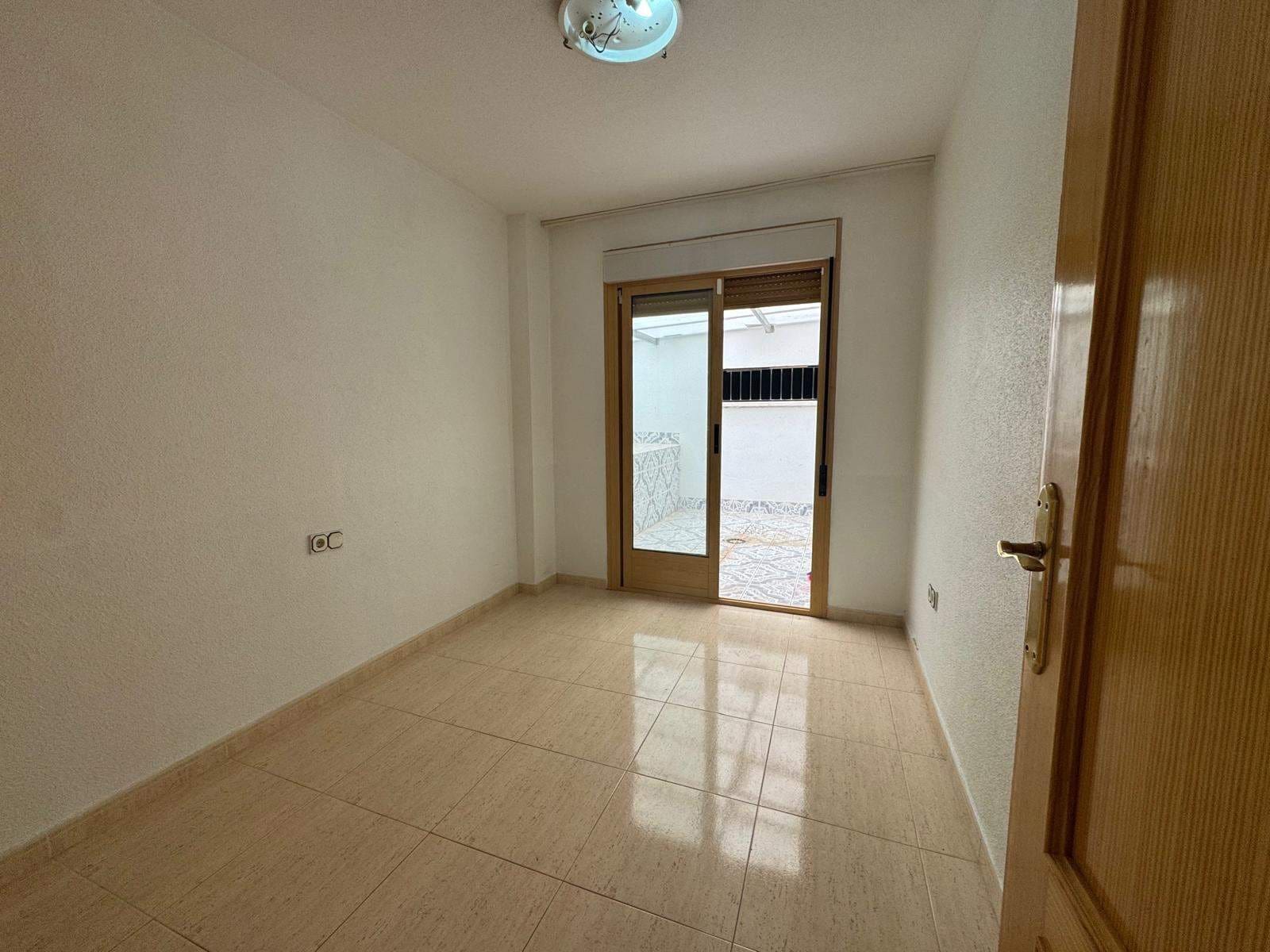 2 soverom Leilighet til salgs i Chirles - € 139 500 (Ref: 9294471)