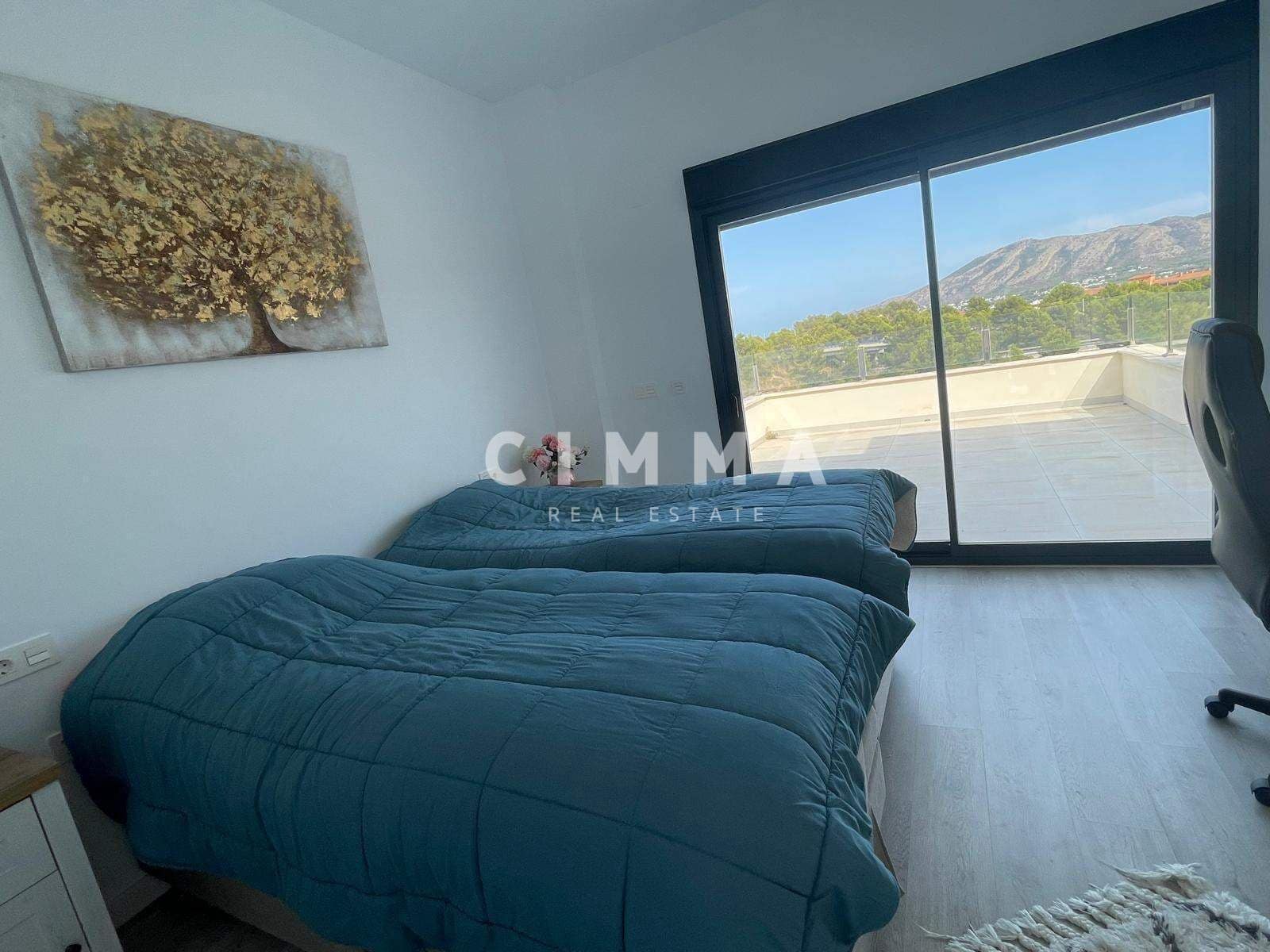 3 soveværelse Villa til salg i Alfaz del Pi / L'Alfas del Pi med garage - € 575.000 (Ref: 9297056)