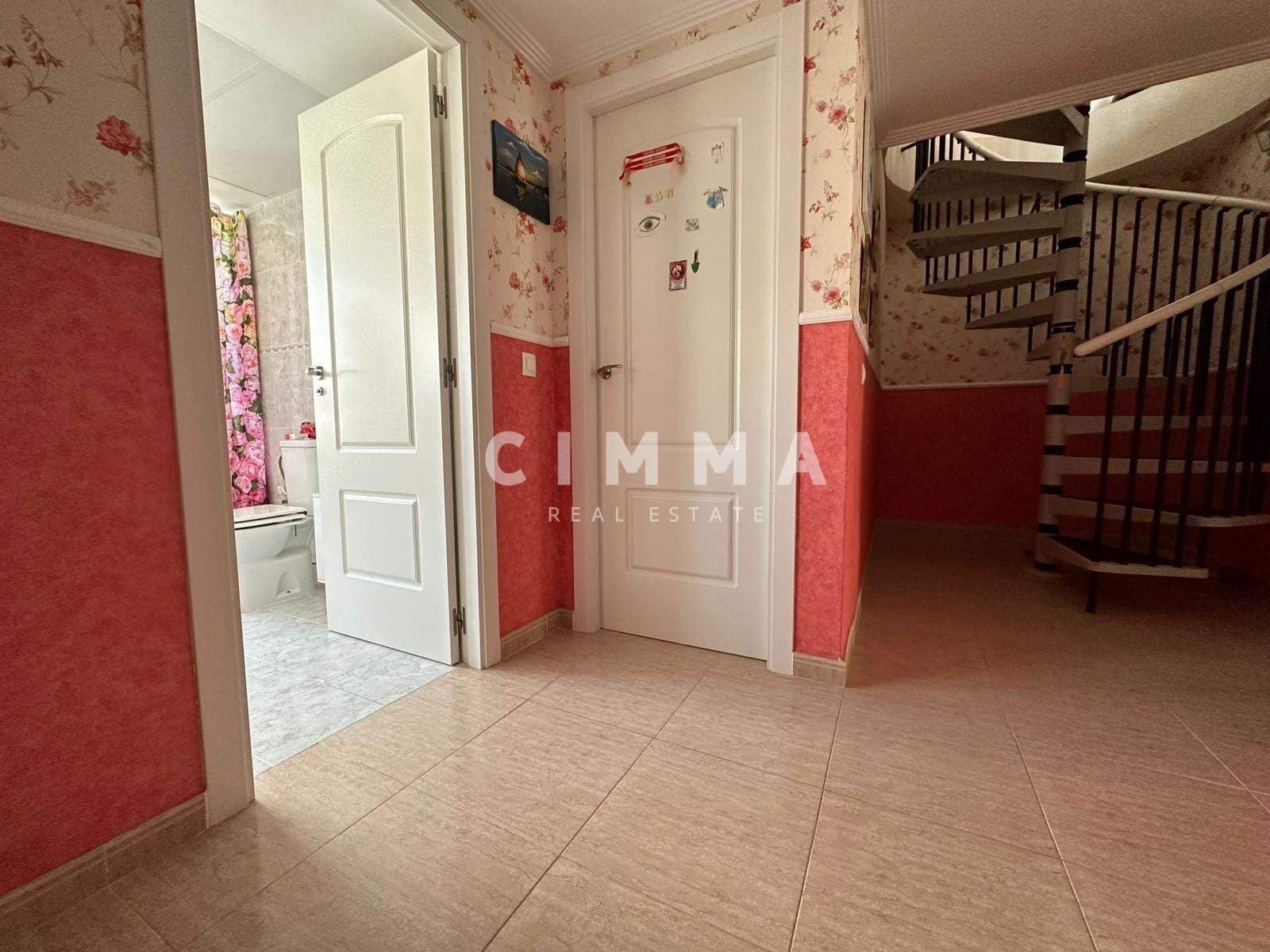 4 sovrum Takvåning till salu i La Villajoyosa / Vila Joiosa med pool - 555 000 € (Ref: 9311079)