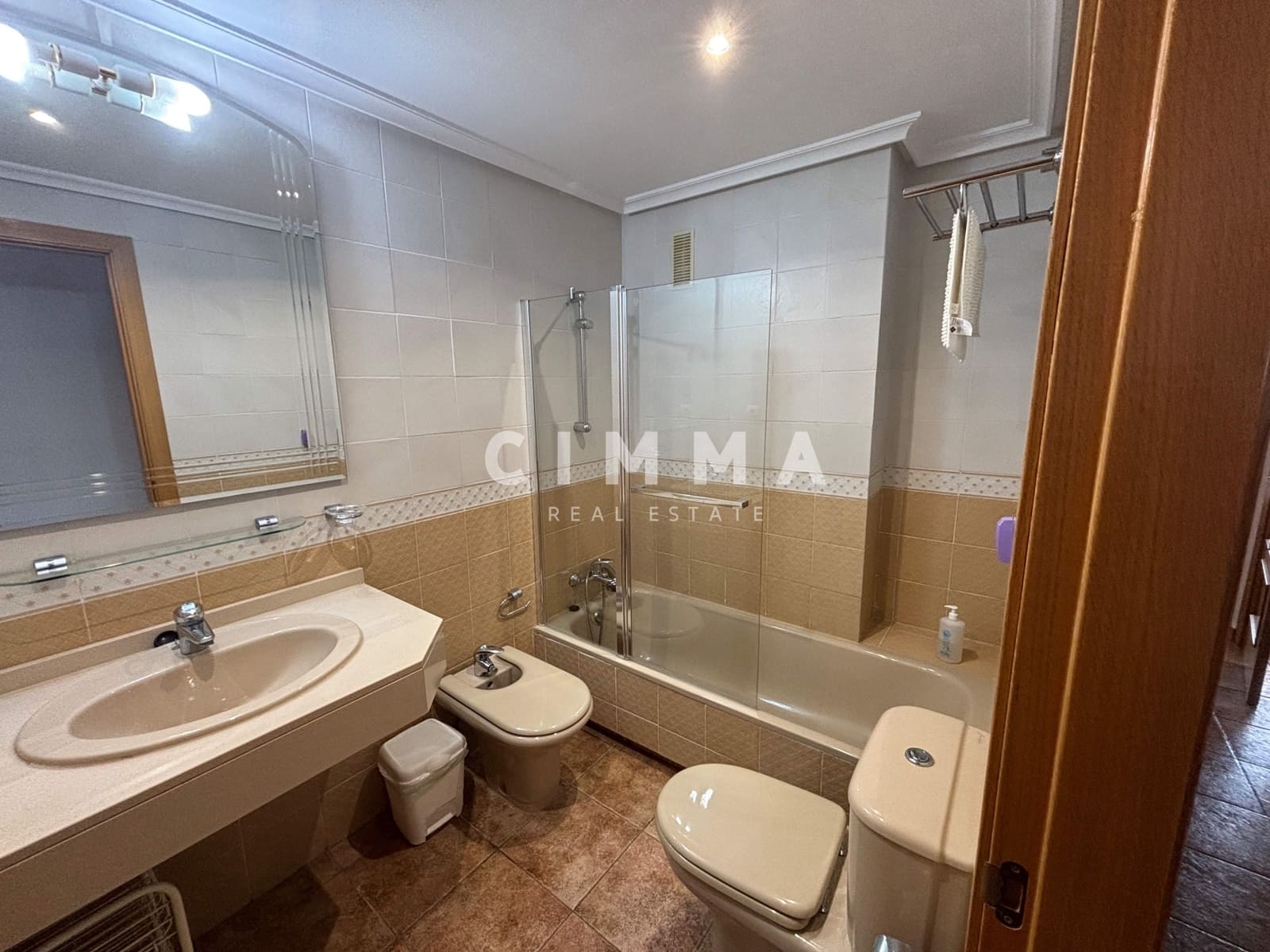 2 makuuhuone Asunto myytävänä paikassa La Villajoyosa / Vila Joiosa mukana uima-altaan - 350 000 € (Ref: 9313725)