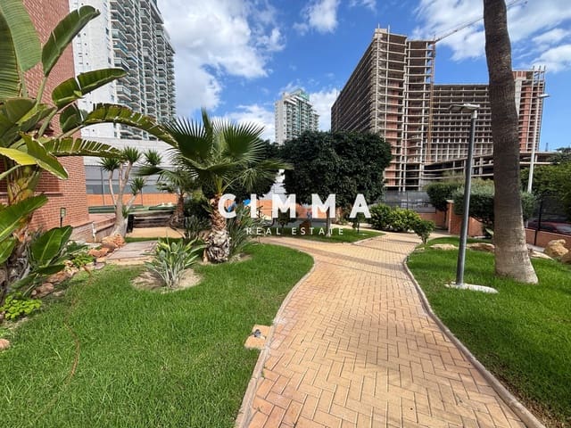 2 makuuhuone Asunto myytävänä paikassa La Villajoyosa / Vila Joiosa mukana uima-altaan - 350 000 € (Ref: 9313725)