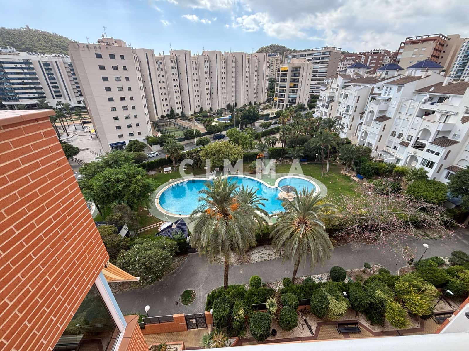 2 makuuhuone Asunto myytävänä paikassa La Villajoyosa / Vila Joiosa mukana uima-altaan - 350 000 € (Ref: 9313725)