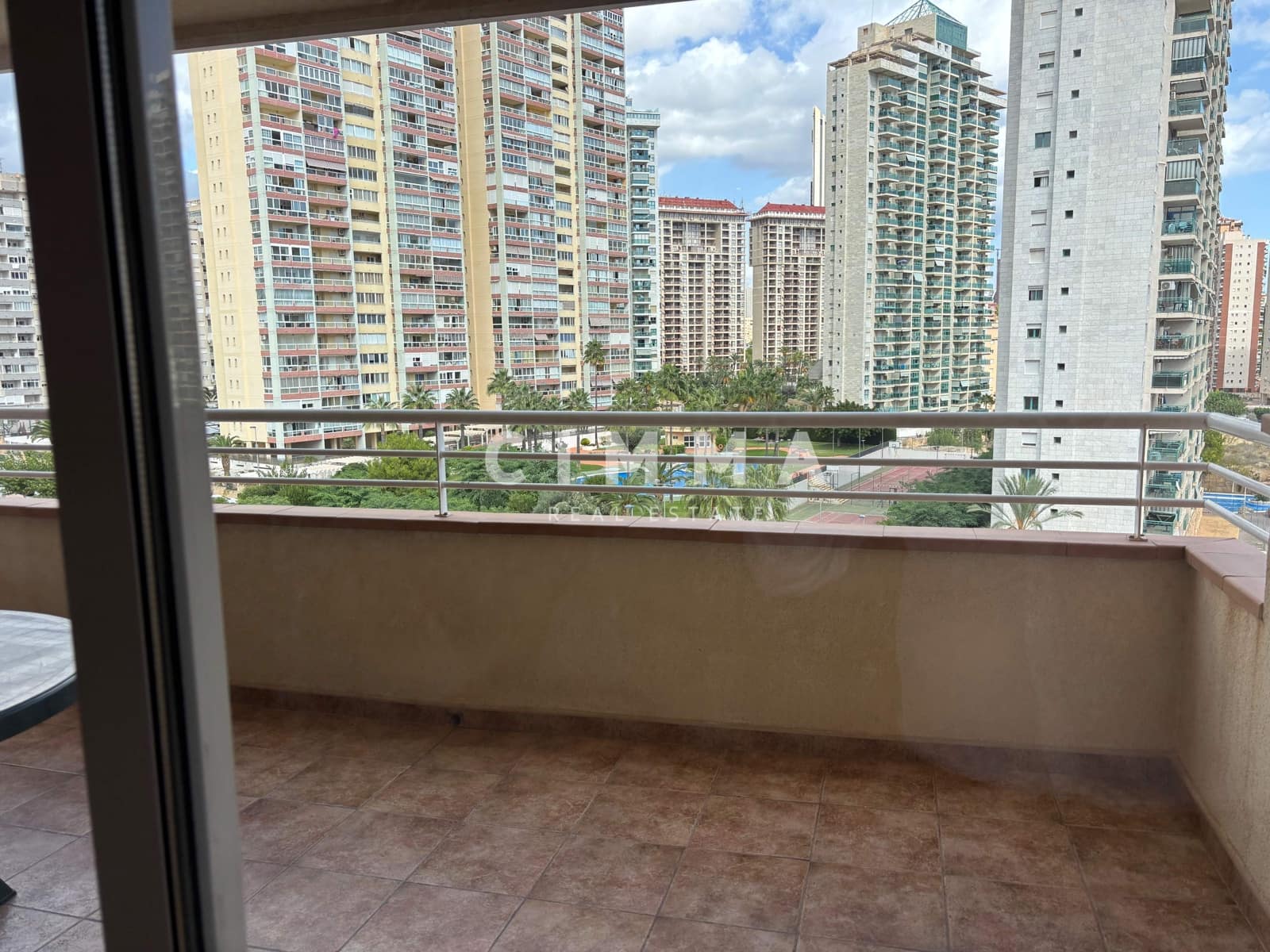 2 makuuhuone Asunto myytävänä paikassa La Villajoyosa / Vila Joiosa mukana uima-altaan - 350 000 € (Ref: 9313725)