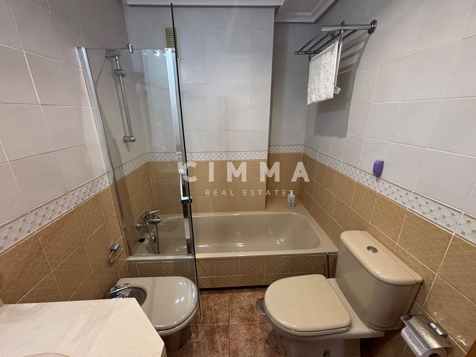 2 makuuhuone Asunto myytävänä paikassa La Villajoyosa / Vila Joiosa mukana uima-altaan - 350 000 € (Ref: 9313725)