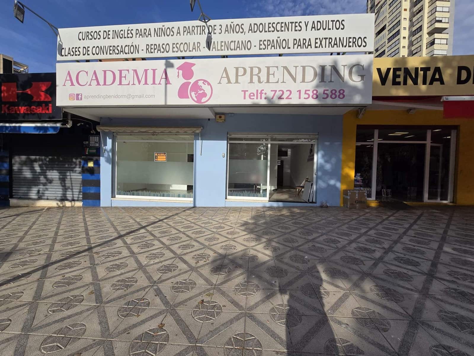 Commercial for rent in Benidorm - € 2,000 (Ref: 9317995)