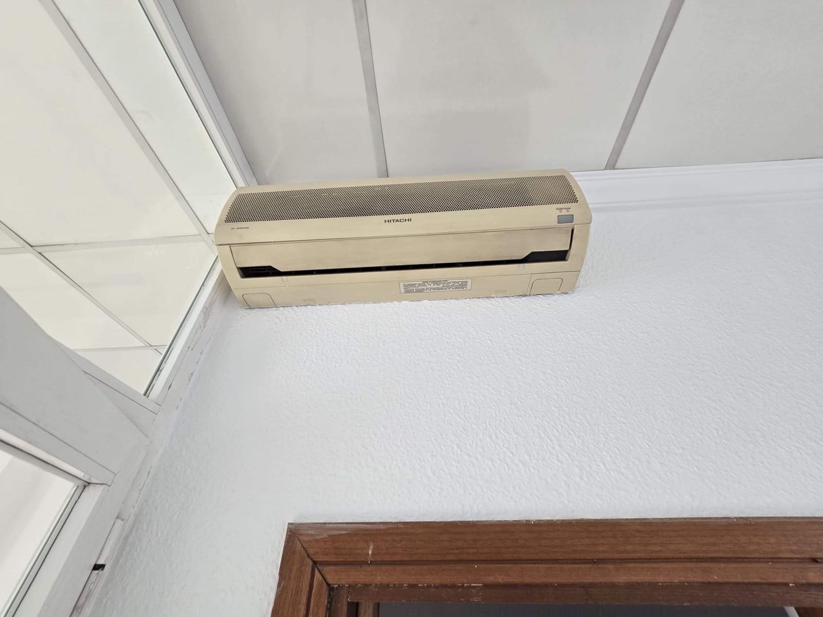 Commercial for rent in Benidorm - € 2,000 (Ref: 9317995)