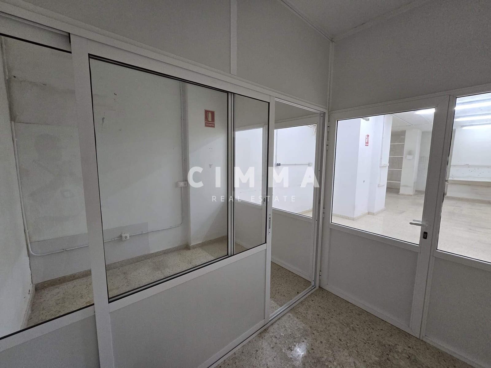 Gewerbe zu vermieten in Benidorm - 1.200 € (Ref: 9317996)
