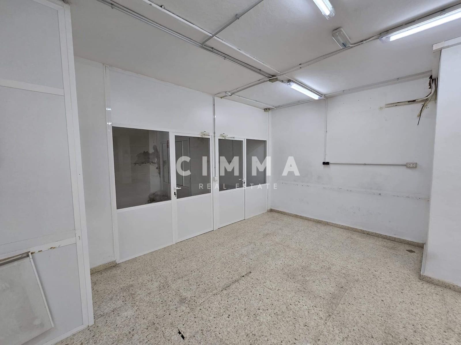 Gewerbe zu vermieten in Benidorm - 1.200 € (Ref: 9317996)