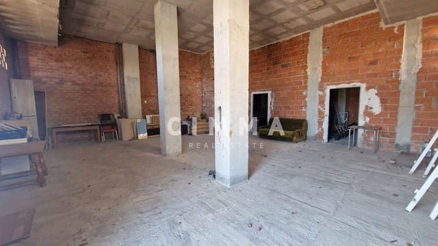 Commercial for sale in Manzanera - Tosal, Calpe / Calp with garage - € 265,000 (Ref: 9318001)