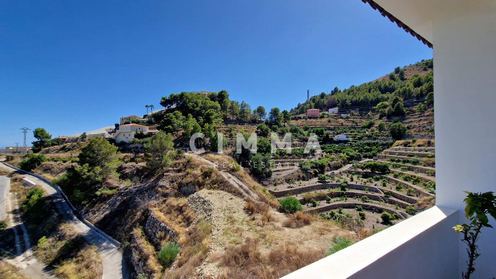 3 slaapkamer Villa te koop in Callosa d'En Sarria met garage - € 650.000 (Ref: 9318002)