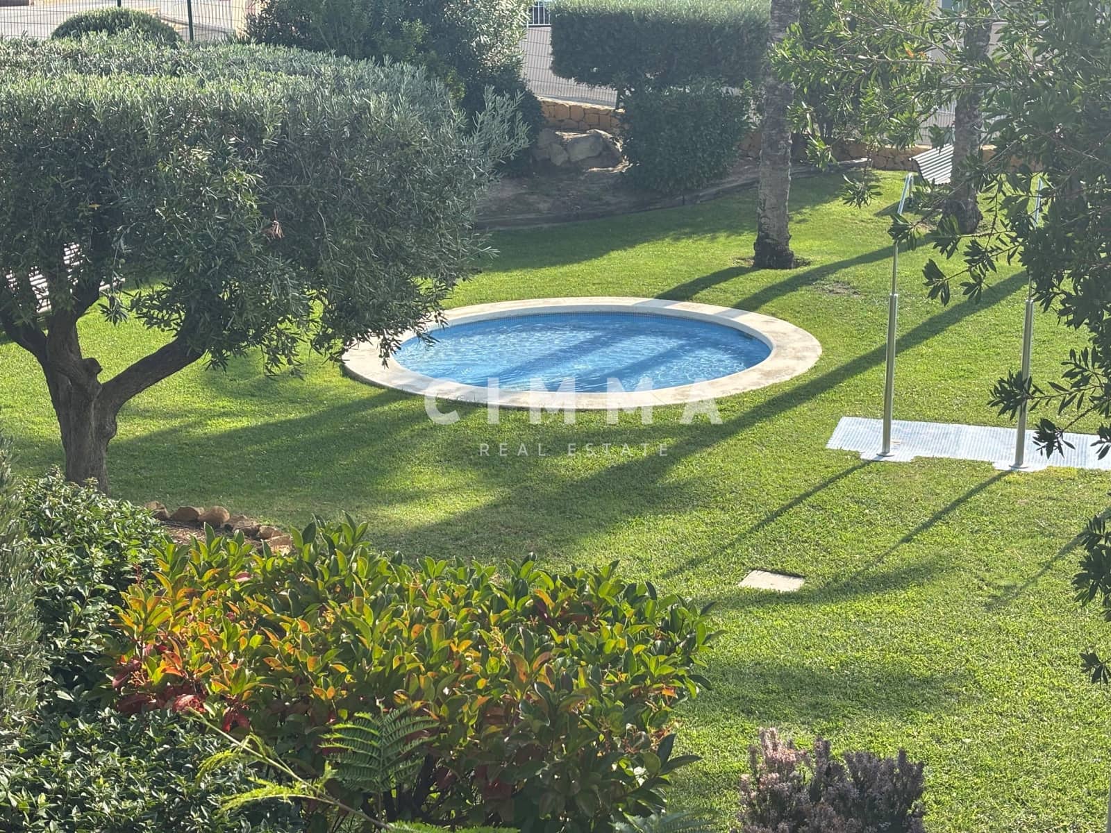 3 bedroom Villa for sale in Finestrat with pool - € 350,000 (Ref: 9326635)
