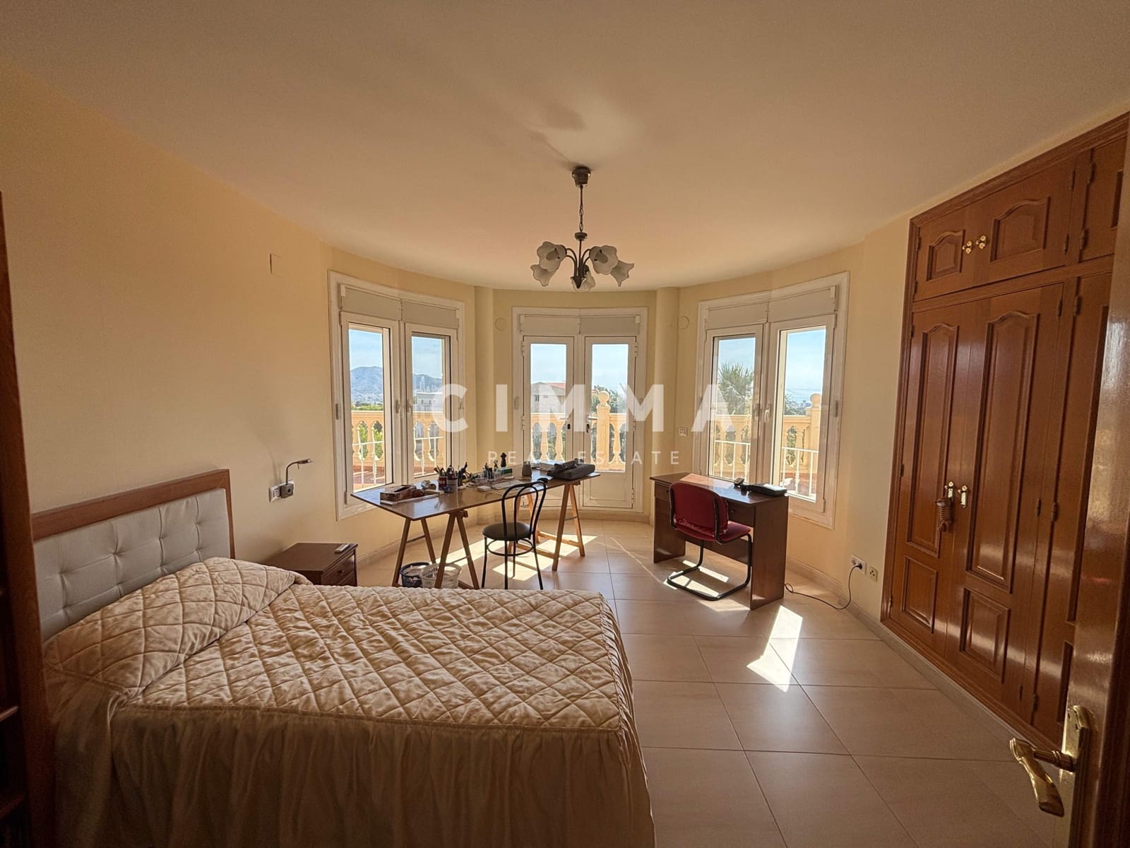 7 soveværelse Villa til salg i Benidorm med swimmingpool garage - € 1.450.000 (Ref: 9326636)