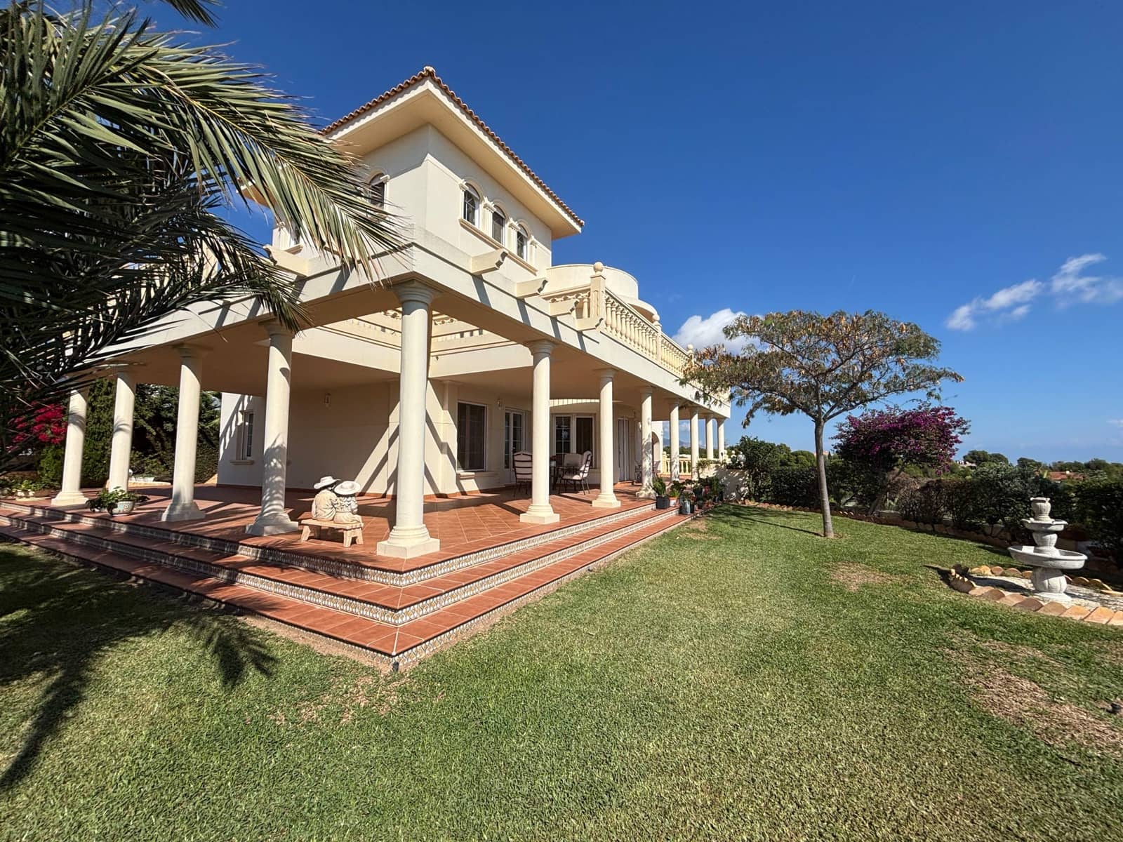 7 soveværelse Villa til salg i Benidorm med swimmingpool garage - € 1.450.000 (Ref: 9326636)